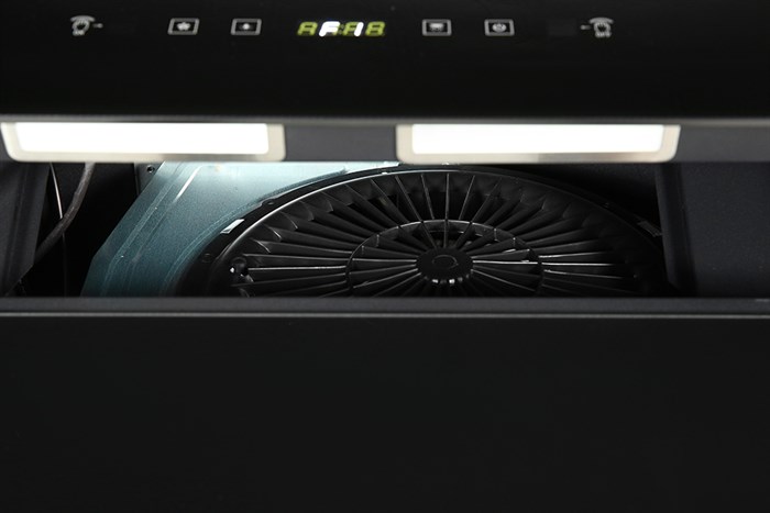 Máy hút mùi áp tường Chef's EH-R706E7B Màu Đen