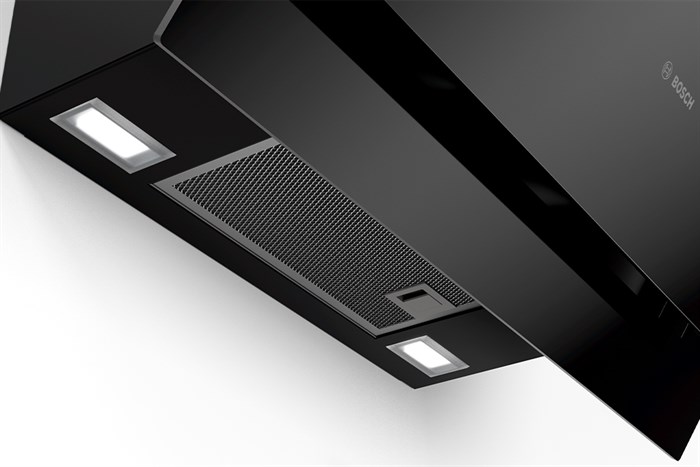 Máy hút mùi kính vát Bosch DWK67CM60B Màu Đen