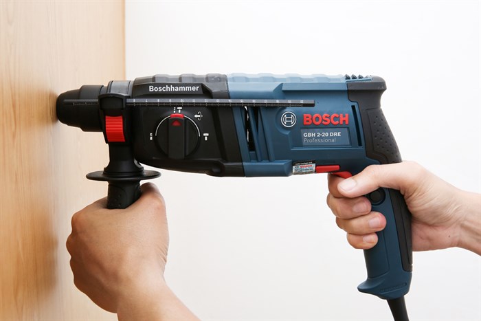 Máy khoan búa điện Bosch GBH 2-20 DRE 600W