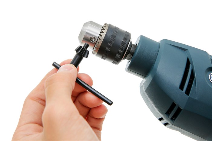 Máy khoan điện Bosch GBM 320 320W Màu Xanh Dương