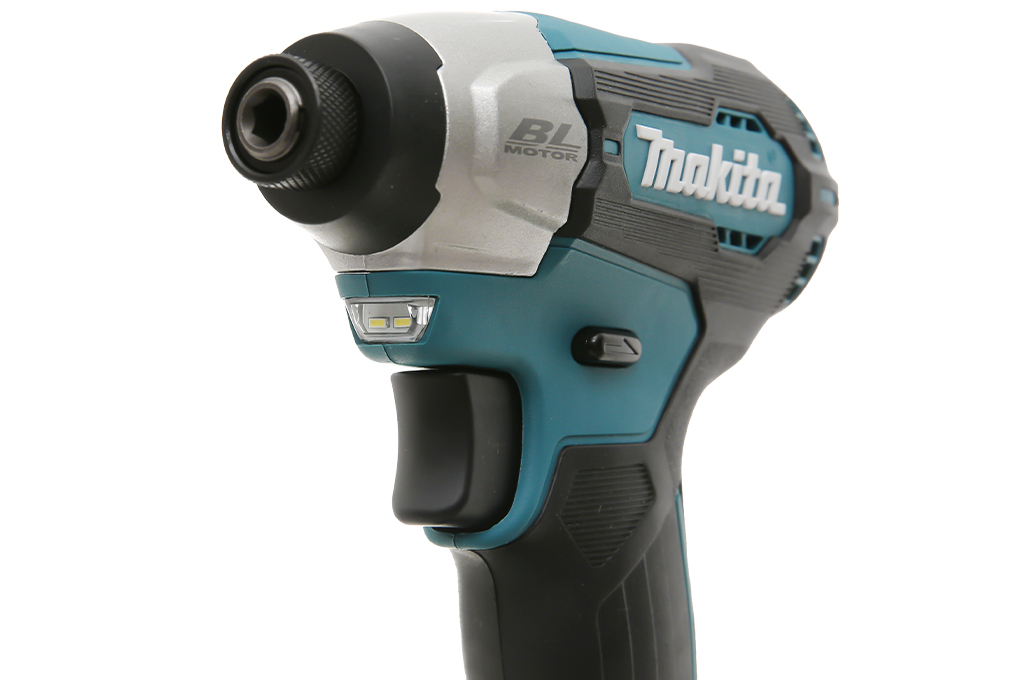 Máy vặn vít pin Makita DTD157Z 18V (không kèm pin, sạc) Màu Xanh lá