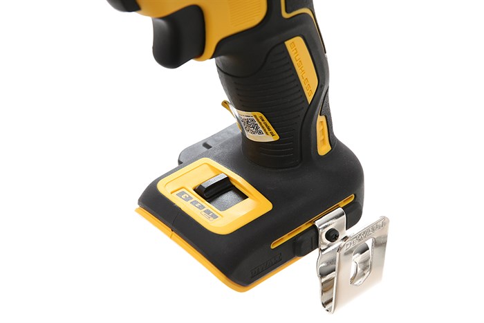 Máy vặn vít pin Dewalt DCF887N-KR 20V (không kèm pin, sạc)