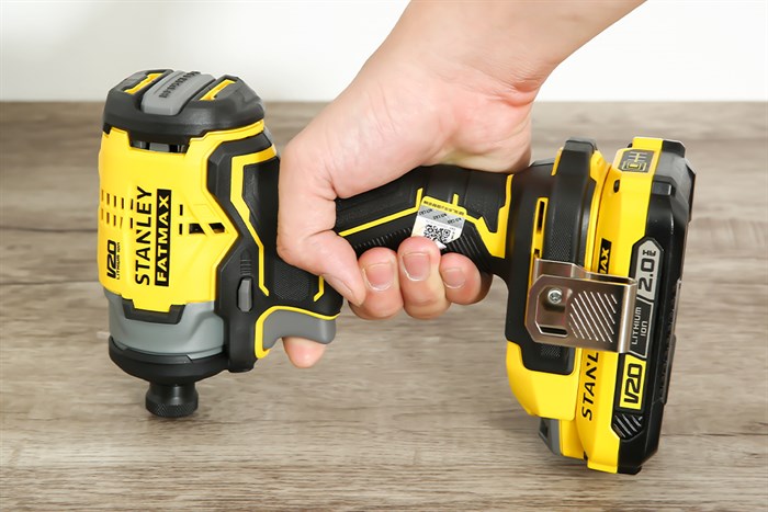 Máy vặn vít pin Stanley SBI810D2K-B1 20V (2 pin 2 Ah, 1 sạc)