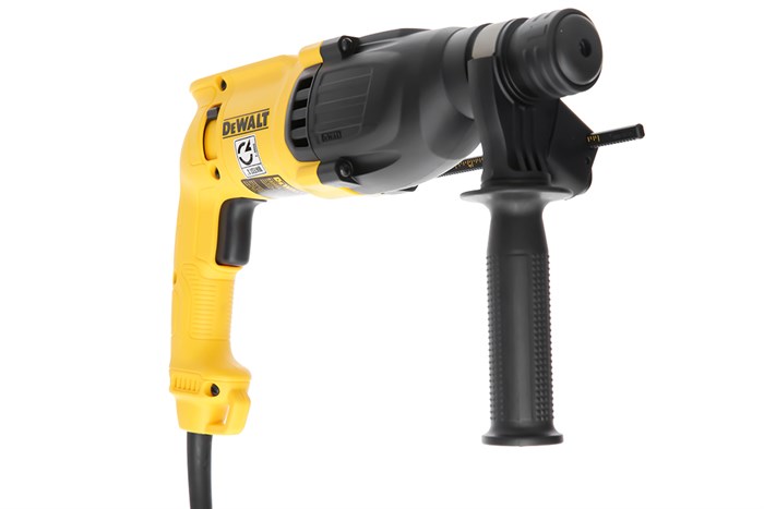 Máy khoan búa điện Dewalt D25032K-B1 710W