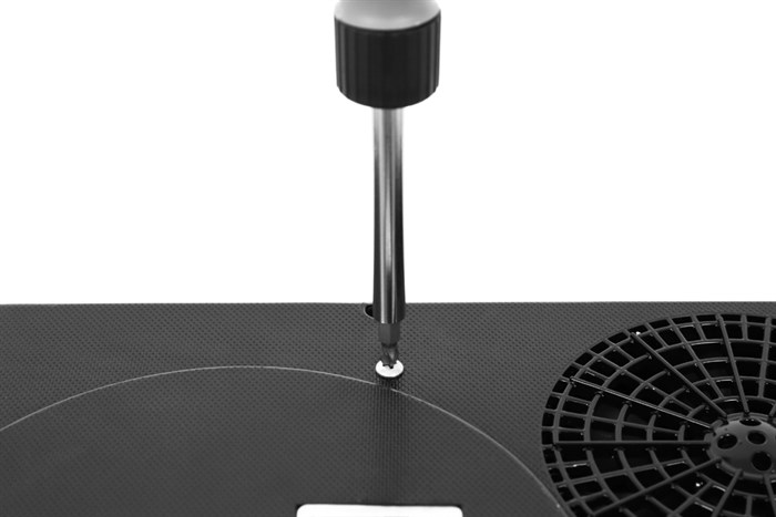 Bộ dụng cụ đa năng 46 món Bosch Màu Đen