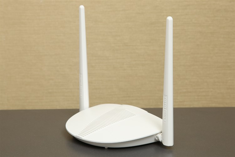 Router Wifi Chuẩn N 300Mbps Totolink N210RE V1 Màu Trắng