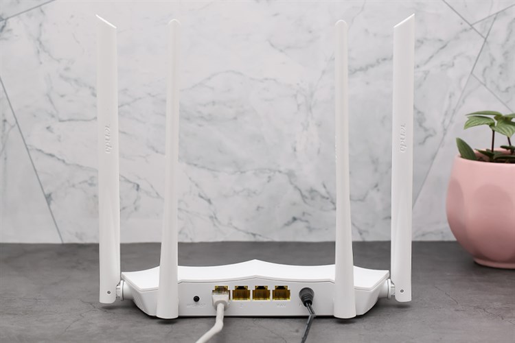 Router Wifi Chuẩn AC1200 Tenda AC5 V3 Màu Trắng