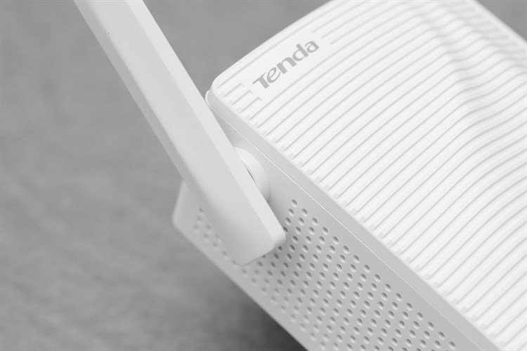 Repeater mở rộng sóng Wifi Chuẩn AC1200 Tenda A18 Màu Trắng