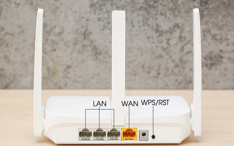 Router Wifi Chuẩn N Mercusys MW305R Trắng - Cổng 