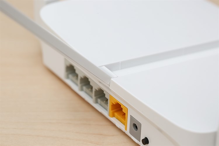 Router Wifi Chuẩn N Mercusys MW305R Màu Trắng