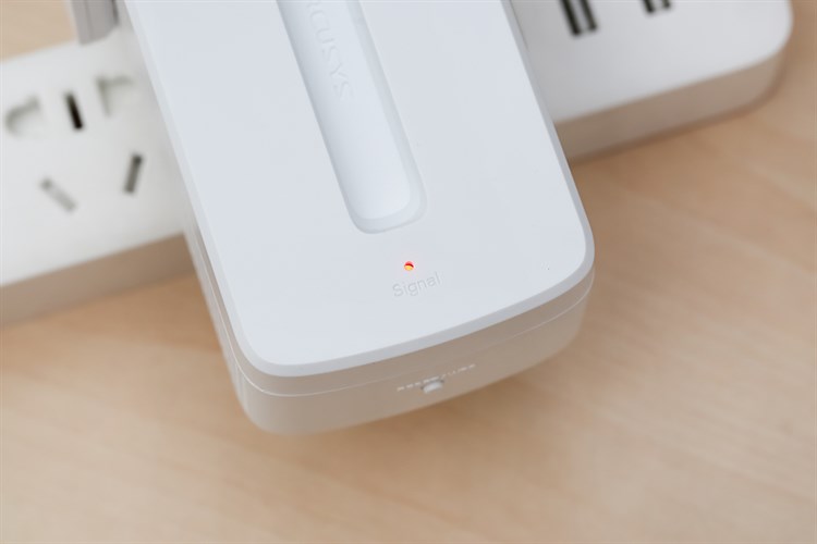 Repeater mở rộng sóng Wifi Chuẩn N Mercusys MW300RE Màu Trắng