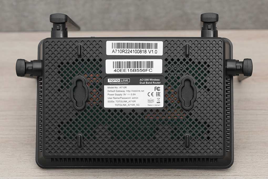 Router Wifi chuẩn AC1200 Totolink A710R Màu Đen