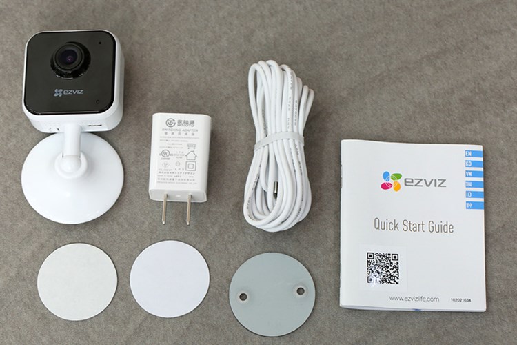 Camera IP 2MP Ezviz CS-C1HC (D0-1D2WFR) Màu Trắng