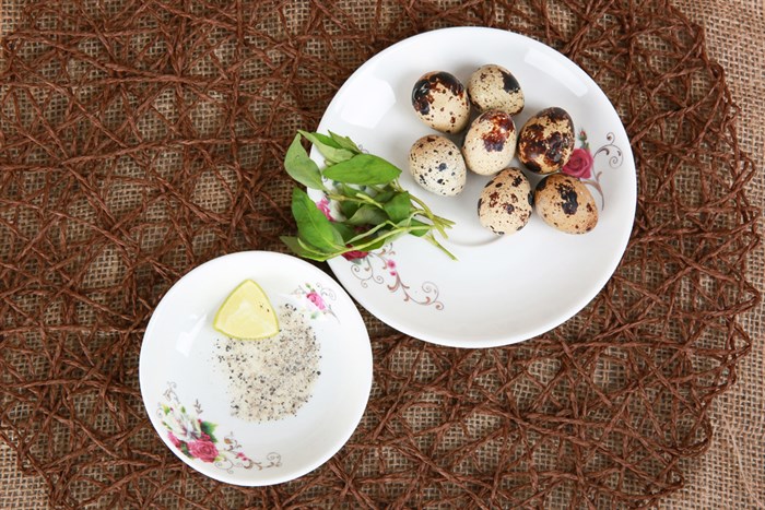 Bộ 17 món tô chén dĩa sứ Minh Châu BQ17 Màu Vàng