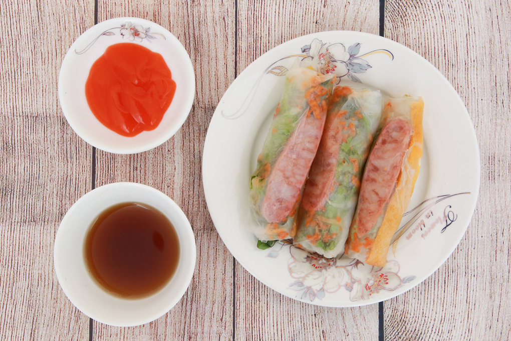 6 chén chấm cùng 6 dĩa chấm nhỏ gọn - Bộ bàn ăn gốm sứ Minh Châu 28 món BQ28 - hoa 7 6 chén chấm cùng 6 dĩa chấm nhỏ gọn - Bộ bàn ăn gốm sứ Minh Châu 28 món BQ28 - hoa 7