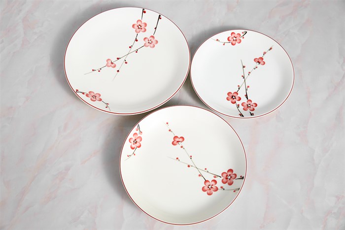 Bộ tô chén dĩa 13 cái UNC UDS132 hoa đào Màu Trắng