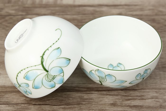 Bộ 12 món tô chén dĩa sứ Bát Tràng UNC DS610 sen xanh Màu Trắng