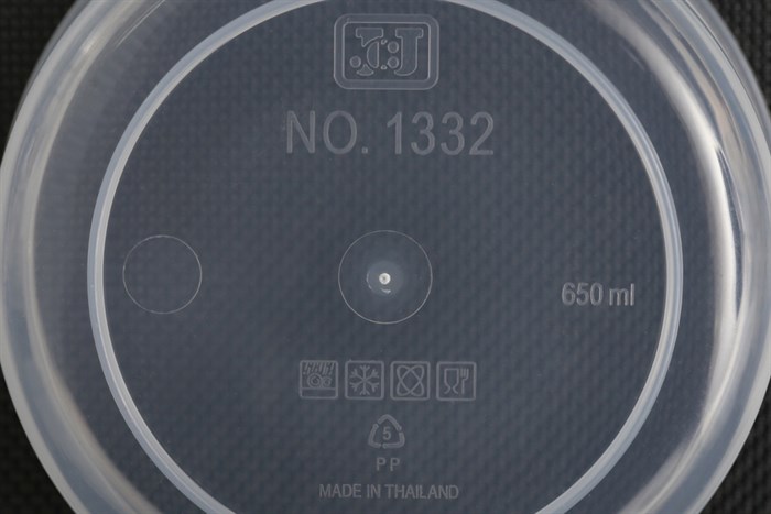 Hộp đựng thực phẩm nhựa 650 ml JCJ HN008 Màu Trắng