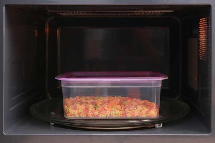 Bộ 3 hộp đựng thực phẩm nhựa Thái Lan 300 ml - 650 ml - 1.05 lít JCJ HN002-3 Màu Trắng