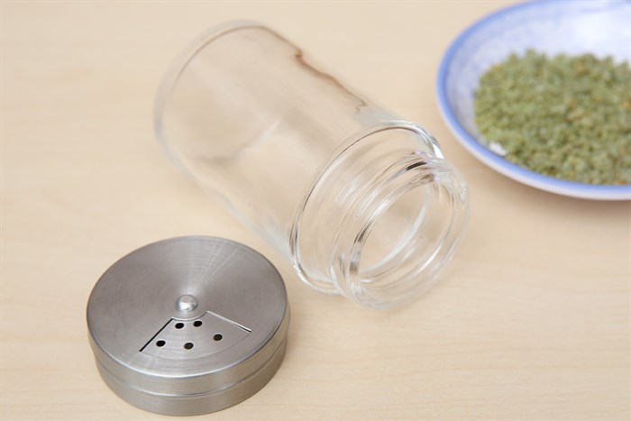 Hũ đựng gia vị thủy tinh 100 ml BHX SE-54011 Màu Bạc Inox