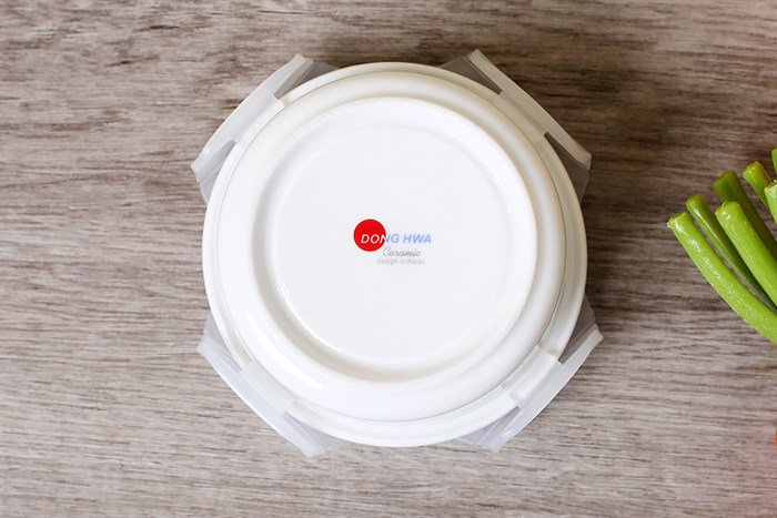 Hộp đựng cơm sứ có nắp 150 ml Donghwa BH006 Màu Xanh lá