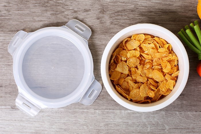 Hộp đựng cơm sứ có nắp 400 ml Donghwa BH007 Màu Xanh lá