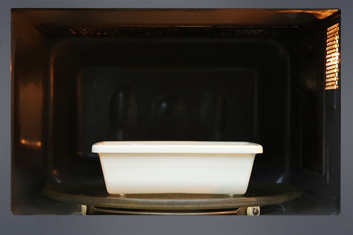 Bộ 2 hộp đựng thực phẩm nhựa Thái Lan 560 ml BHX PL-PN3432AX2-P1 Màu Trắng