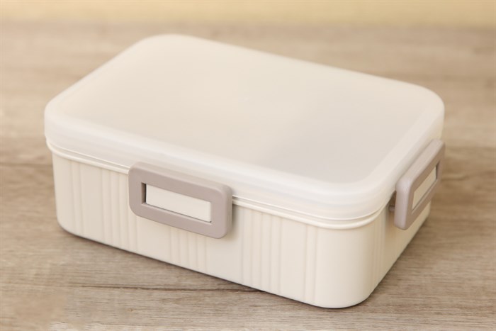 Hộp đựng cơm 2 ngăn nhựa 970 ml BHX JCJ-1233