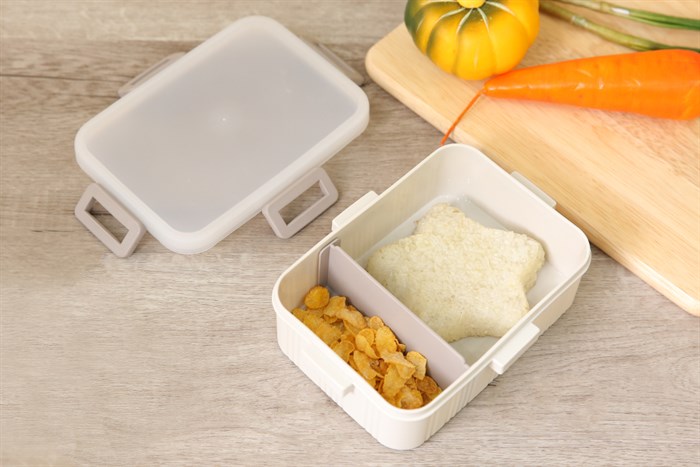 Hộp đựng cơm 2 ngăn nhựa 970 ml BHX JCJ-1233 Màu Trắng