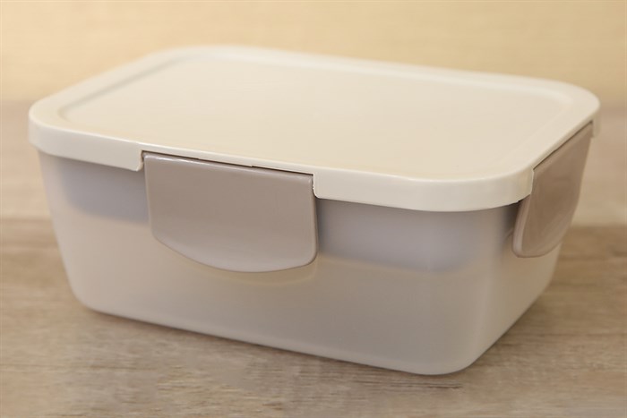 Hộp đựng cơm 2 tầng nhựa 930 ml BHX JCJ-1372 Màu Trắng