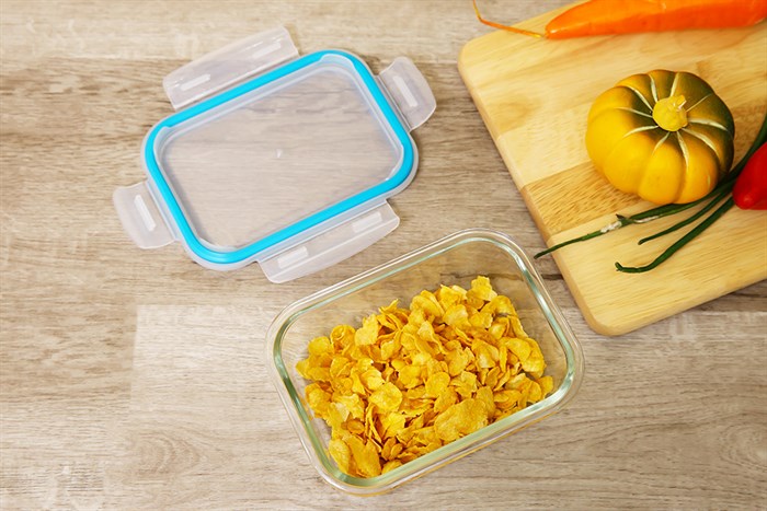 Hộp đựng thực phẩm thủy tinh 640 ml BHX IKOO-HS640RC Màu Trắng