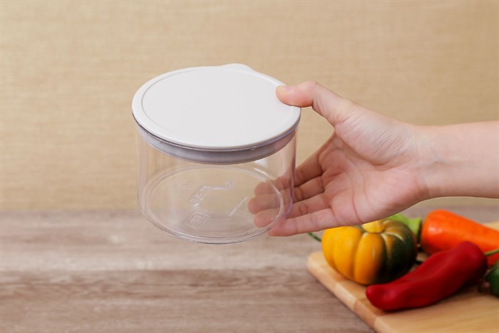 Hộp đựng thực phẩm nhựa 820 ml BHX JL-8131 Màu Trắng