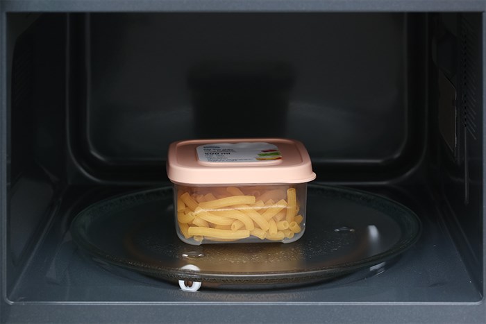 Hộp đựng thực phẩm nhựa 500 ml Hokkaido Inochi HIN.HOVU.0500ZZ1 Màu Cam