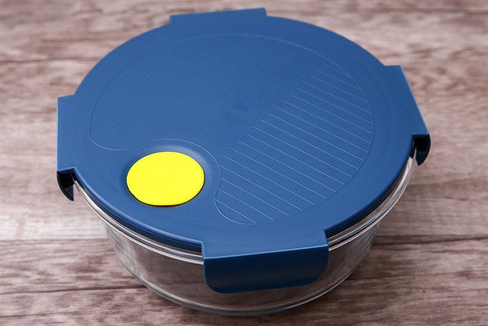 Hộp đựng thực phẩm thủy tinh 950 ml Hommy GB13G17172AW Màu Xanh Dương