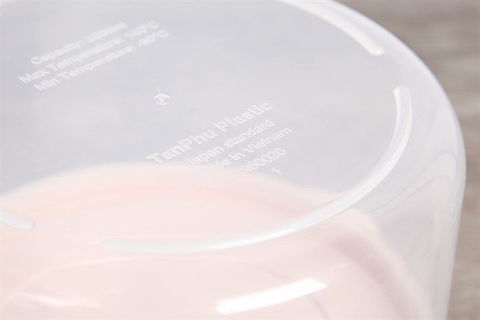 Bộ 4 hộp đựng thực phẩm nhựa 500-1000-1500-2000 ml Inochi Hokkaido Màu Hồng