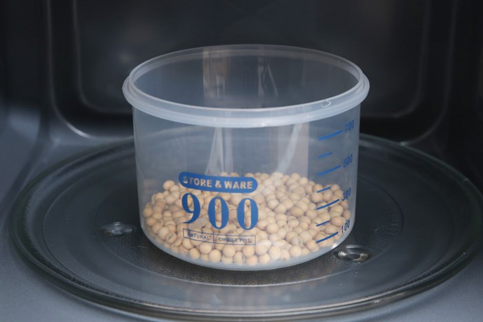 Hộp đựng thực phẩm nhựa 900 ml La Fonte 180961 Màu Xanh