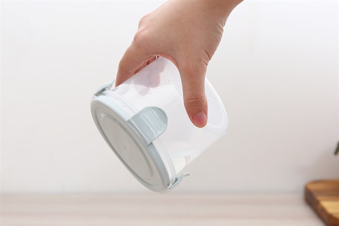 Hộp đựng thực phẩm nhựa 600 ml La Fonte 180947 Màu Xanh