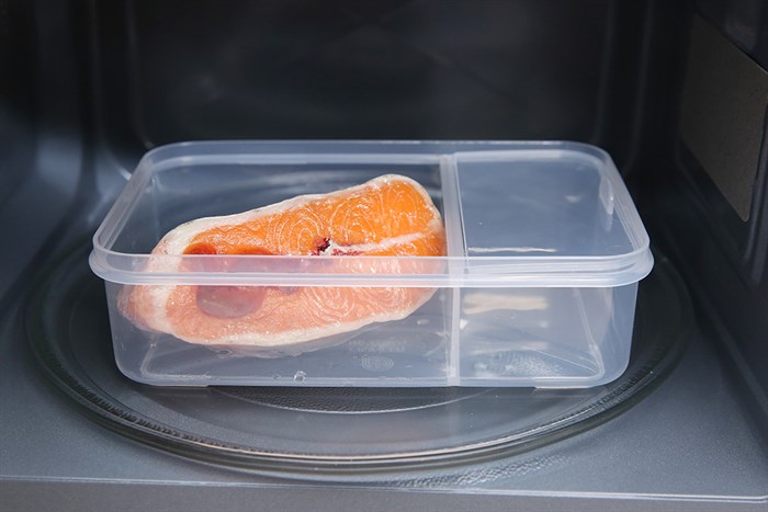 Hộp đựng thực phẩm 2 ngăn nhựa 1000 ml Delites PN3256 Màu Trắng