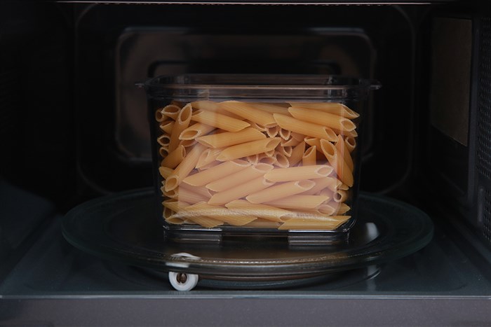 Bộ 5 món hộp nhựa đựng thực phẩm chân không 4500 ml Status Màu Đỏ