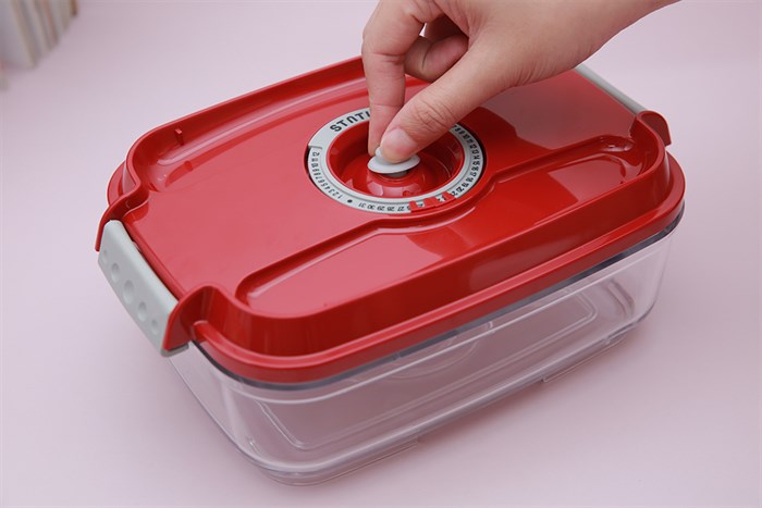 Bộ 5 món hộp nhựa đựng thực phẩm chân không 2000 ml Status Màu Đỏ