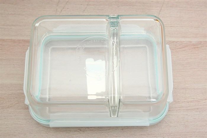 Hộp đựng thực phẩm thủy tinh 2 ngăn Glasslock MCRK100 Màu Trắng