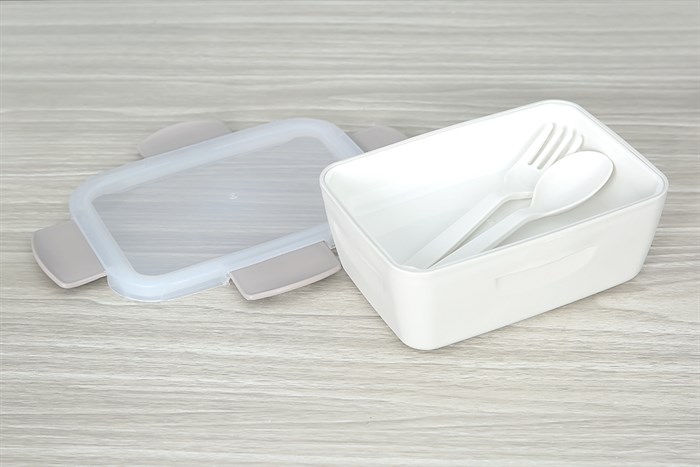 Hộp đựng cơm nhựa 2 tầng 930 ml Delites 1372 Màu Màu be