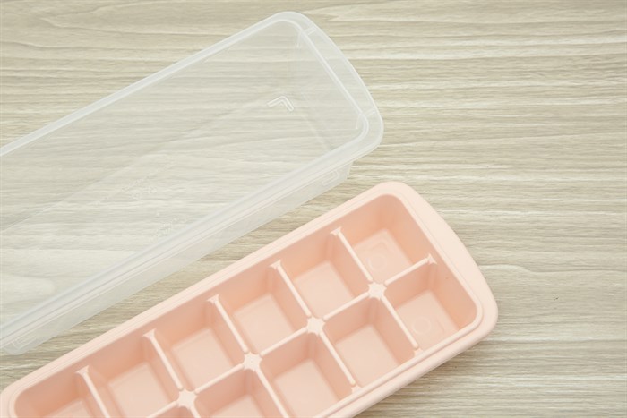 Hộp khay nhựa trữ đông Kari Inochi HIN.KHDA.12VI Màu Trắng ngà/Hồng nhạt/Xanh nhạt