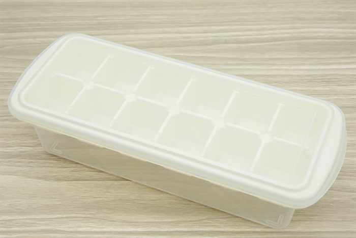 Hộp khay nhựa trữ đông Kari Inochi HIN.KHDA.12VI Màu Trắng ngà/Hồng nhạt/Xanh nhạt