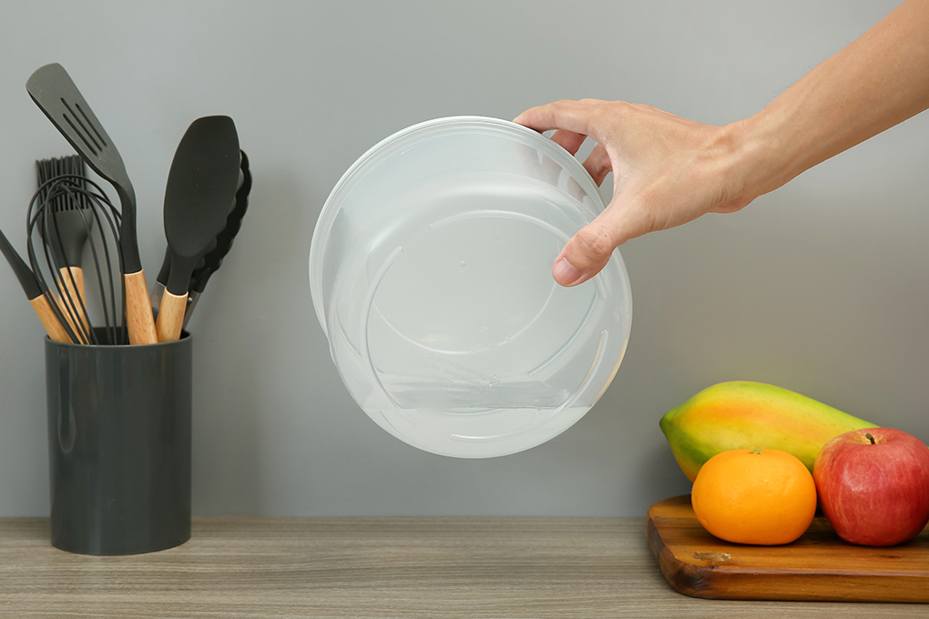 Hộp đựng thực phẩm nhựa 2500 ml Inochi Hokkaido HIN.HOTR.2500 Màu Xanh Bạc Hà