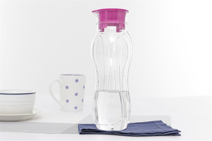 Bình đựng nước nhựa 1.05 lít Pioneer PNP3405 Màu Trắng