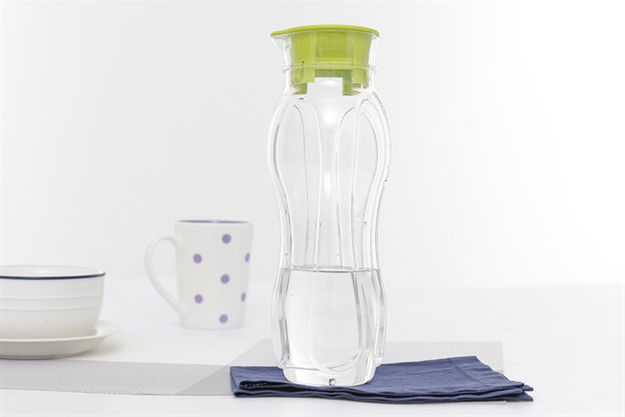 Bình đựng nước nhựa 1.05 lít Pioneer PNP3405 Màu Trắng