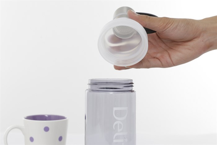 Bình đựng nước nhựa 950 ml Delites PC-001 Màu Đen