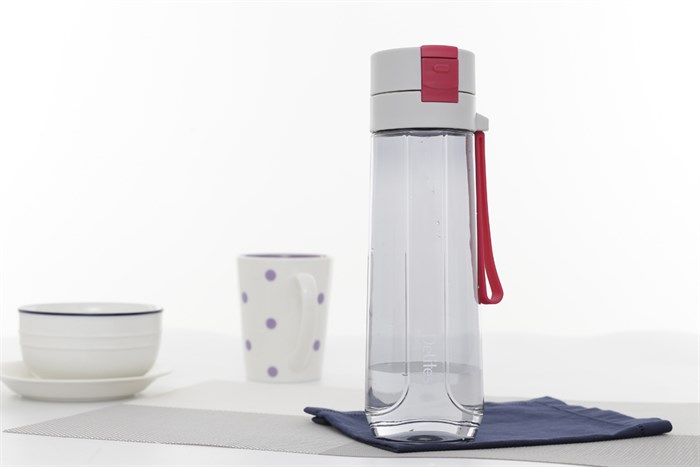 Bình đựng nước nhựa 800 ml Delites PC-002 Màu Đỏ