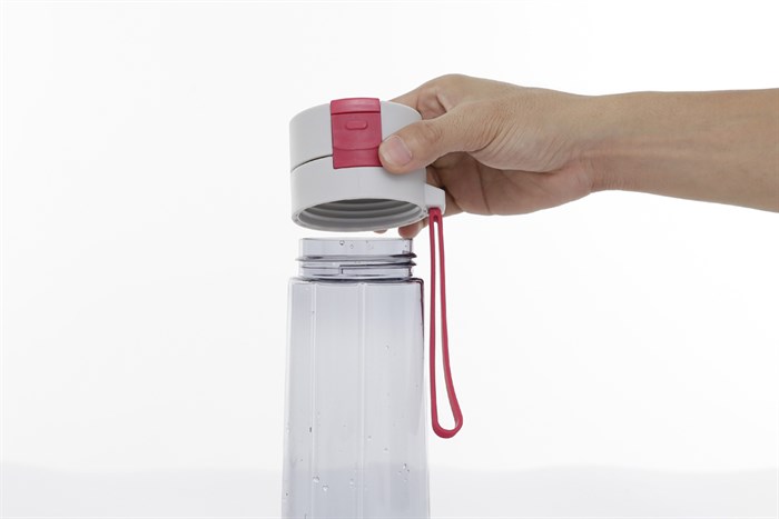 Bình đựng nước nhựa 800 ml Delites PC-002 Màu Đỏ